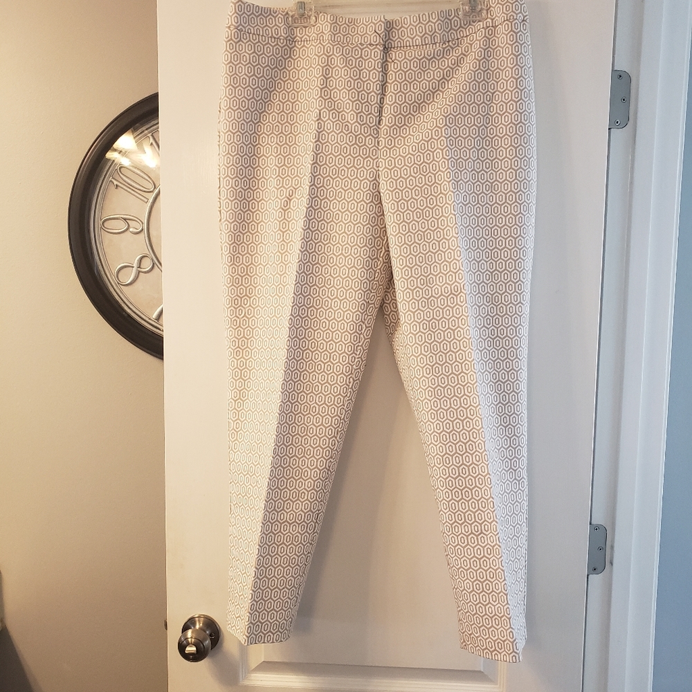 NWT Chicos ankle slacks size 2.5